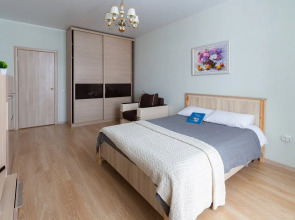 Апартаменты однокомнатные на Республике 67