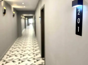 Апарт-отель Nine Rooms