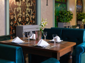 Отель Ramada by Wyndham Шымкент