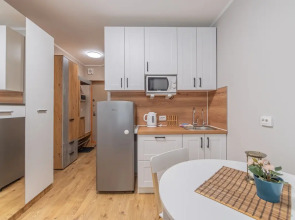 Апартаменты Полулюкс SalutApart 8