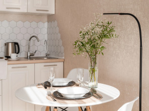 Апартаменты Дизайнерские на Буженинова Пpeображенcкая Плoщадь Карамель