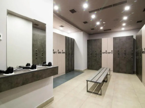 Отель Ramada and Suites by Wyndham Yerevan