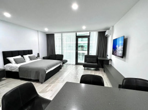 Апартаменты на берегу моря, Batumi View