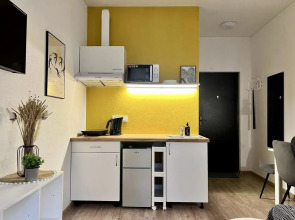 Апартаменты Happy People на Улице Генерала Дьяконова 3