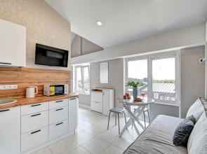 Апартаменты с круглогодичным бассейном и прекрасным видом