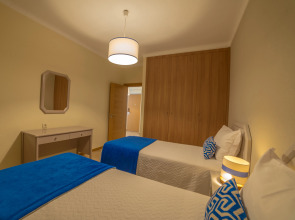 Апартаменты Flor da Rocha Turísticos