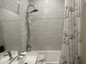 Апартаменты в жилом доме Marco's Apartment House 4