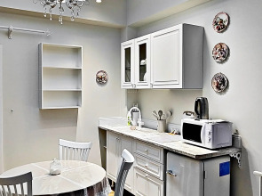 Апартаменты на Декабристов 5