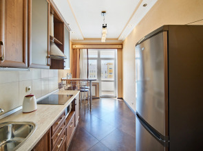 Двухуровневые апартаменты у моря на Античном