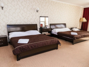 Отель Golden Palace