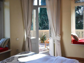 Отель Tekla Palace