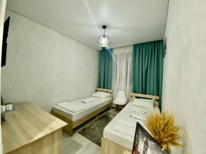 Отель Москвич