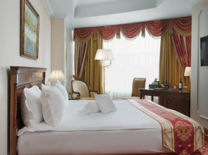 Отель Nobil Luxury