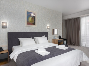 Brooch Boutique Hotel