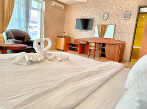 Гостевой Дом Family Resort Hotel Miloo
