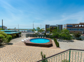 Курортный отель Лазурный берег