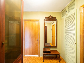 Квартира Двухкомнатная Natali apart на метро Пражская