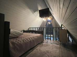 Частный дом Отражение гор