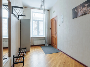 Апартаменты у Казанского Собора DereMRents ДереМРентс