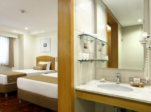 Отель City Garden Suites Manila