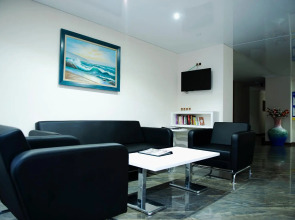 Отель Emily Rose