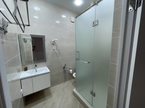 Квартира у набережной