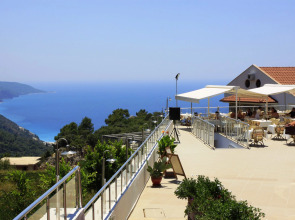 Отель Golden Life Heights Deluxe Suite