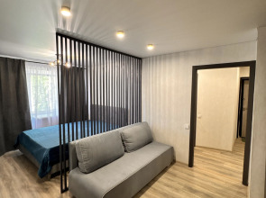 Квартира Уютная Двухкомнатная в Шаге от Исторического Центра для 8 гостей