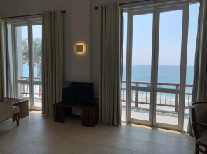 Отель Refresh Blue