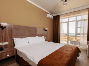 Отель Гостиничный комплекс Family Pride Inn