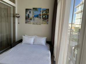 Апартаменты на Бульваре Надежд 4/2