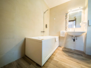 Отель Mint Garni