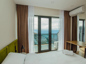 Апартаменты VIP Beach Front Sea View Studio