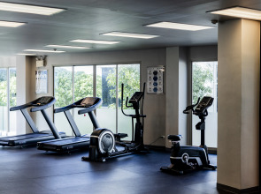 Апарт-отель Karon Beach Residence Phuket