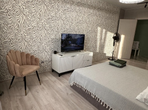 Апартаменты 2 комнатная квартира на Мира 9В