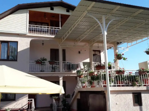 Гостевой дом Рай в Гагре