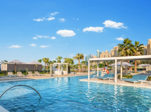 Отель Address Beach Resort