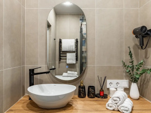 Квартира-студия возле метро