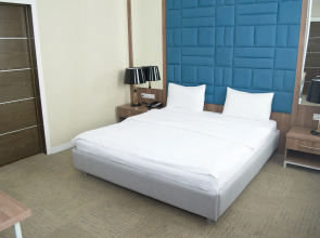 Отель Green Which