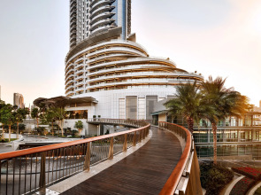 Отель Address Downtown