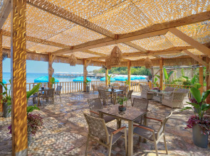 Отель Merit Crystal Cove Casino & SPA