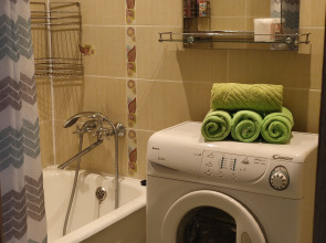 Квартира Двухкомнатная квартира на Радужном