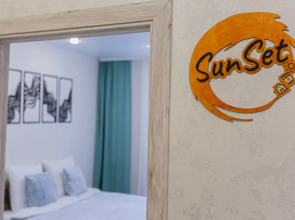 Апартаменты SunSet Академика Чазова