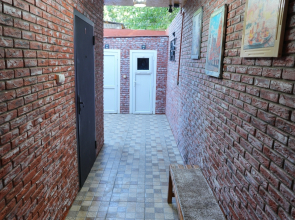 Отель Art House Hotel