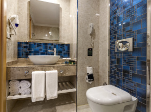 Отель Karmir Resort  & SPA