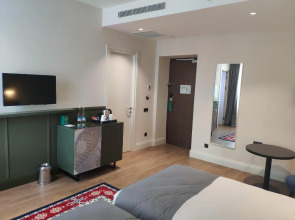 Отель Holiday Inn Telavi, an IHG Hotel