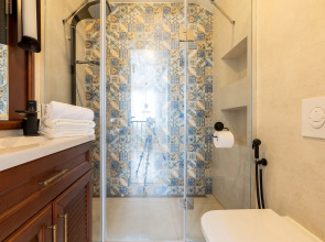 Квартира 130 Кв Метров в Центре Сочи