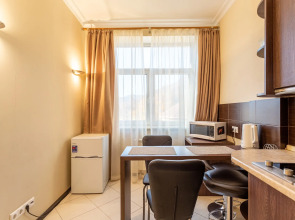 Квартира Номер в Отеле с Балконом Шикарным Видом на Горы