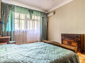 Квартира в Тихом центре Парк Челюскинцев 4 ком.кв.