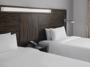 Holiday Inn Express Dubai Jumeirah an IHG Hotel